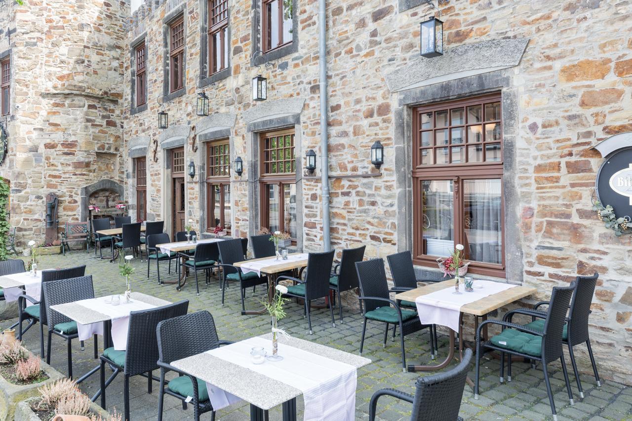 Burg Adenbach Hotel Bad Neuenahr-Ahrweiler Exterior foto